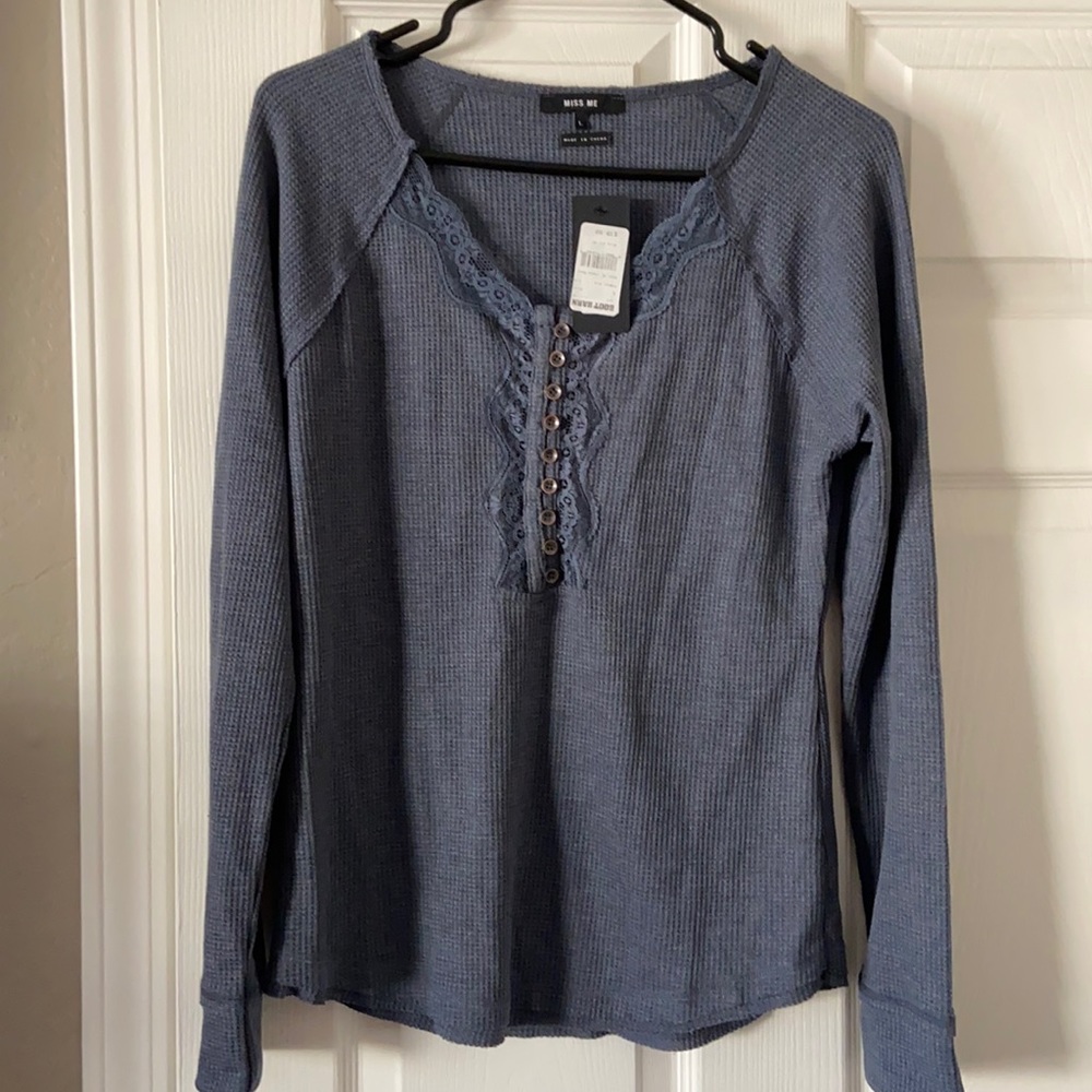 Women’s Miss Me waffle knit long sleeve top